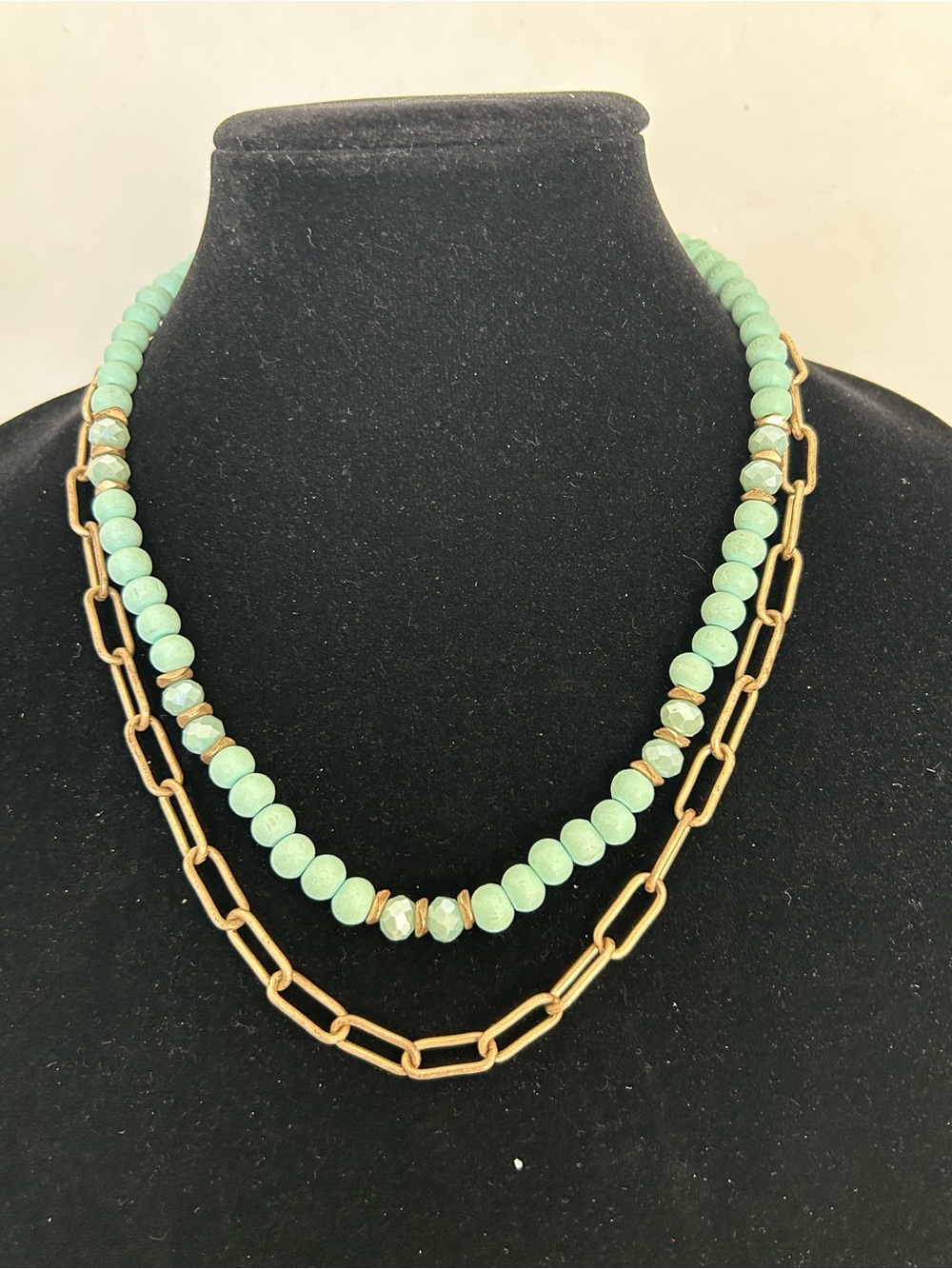 Layered Mint Green Wooden Bead Necklace with Gold Chain (6)